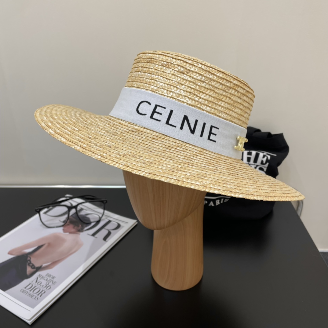 NO:207009,Celin CELNIE official new straw hat, high-density production, a super tasteful straw hat~ the first choice when you go out!  The hat is super beautiful and the color is perfect, and it is light and portable!  A must-have for fairy woman's hands, hat, straw hat, fisherman's hat, baseball hat, hat, celine, espadrilles, hats19860909赛琳CELNIE 官方新款麦秆草帽,高密度制作,一顶超级有品位的草帽了~出街首选！帽型超美腻颜色妥妥,轻便携带！小仙女人手必备 帽子草帽渔夫帽棒球帽,帽子,celine,espadrilles,hats,hat