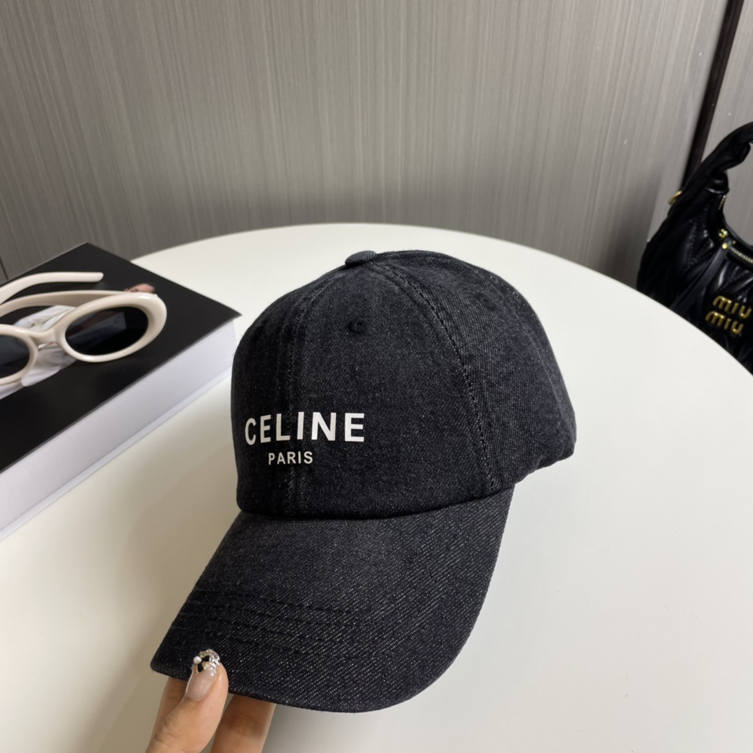 配防尘袋CELINE赛琳新款牛仔棒球帽出街必备超好搭配赶紧入手！