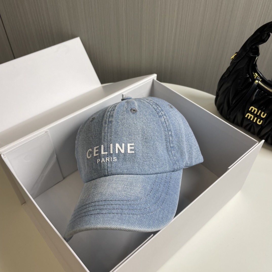 配防尘袋CELINE赛琳新款牛仔棒球帽出街必备超好搭配赶紧入手！