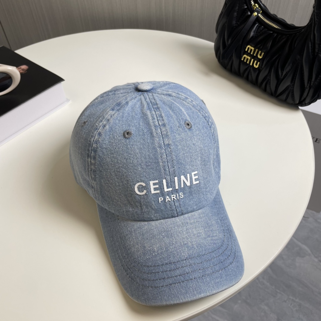 配防尘袋CELINE赛琳新款牛仔棒球帽出街必备超好搭配赶紧入手！