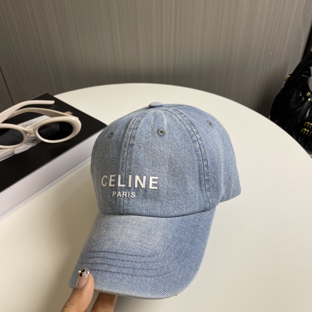 配防尘袋CELINE赛琳新款牛仔棒球帽出街必备超好搭配赶紧入手！