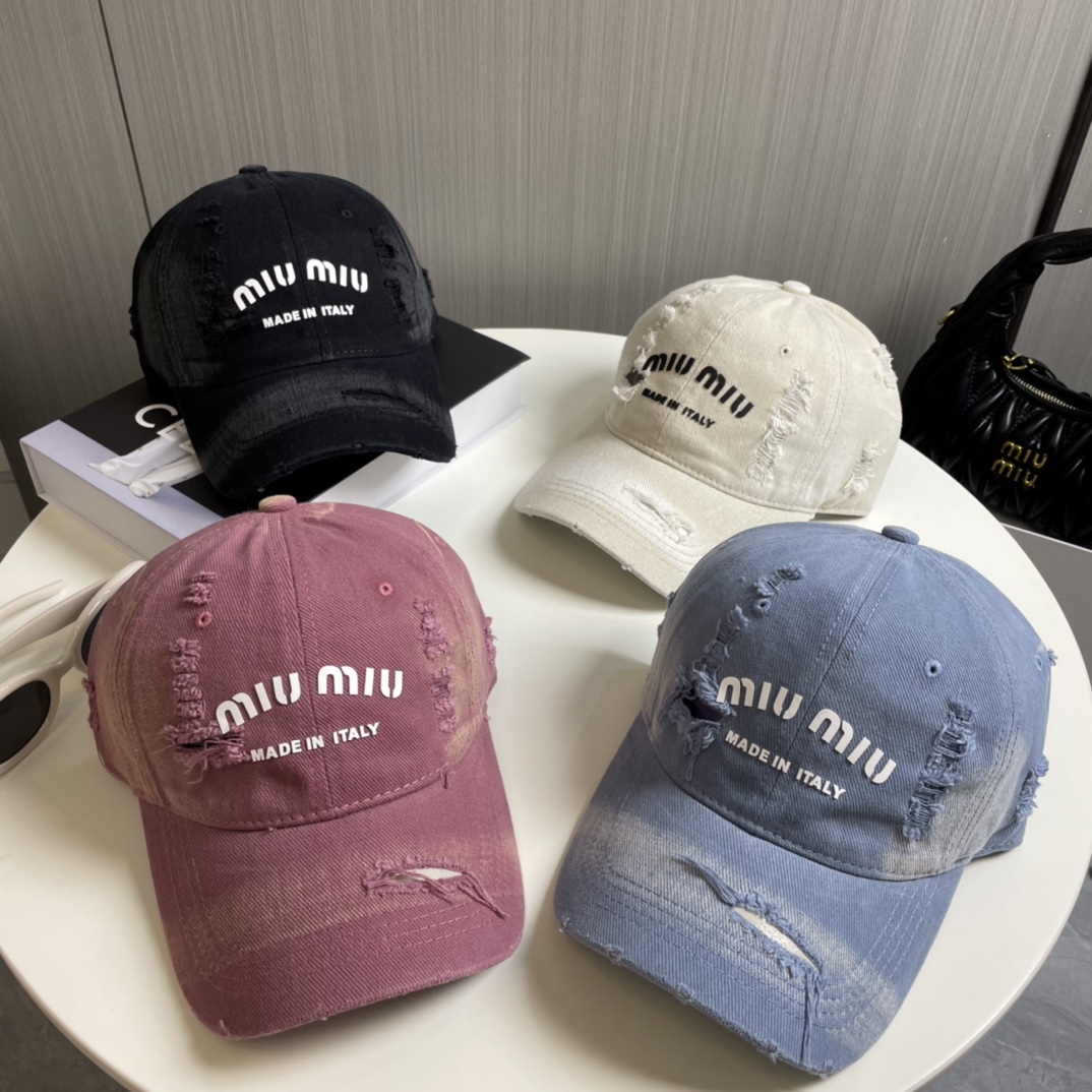 miumiu新款素色棒球帽当下爆热的色系-街头感十足！潮流百搭小红书种草毒药Get上你们的男朋友一起co