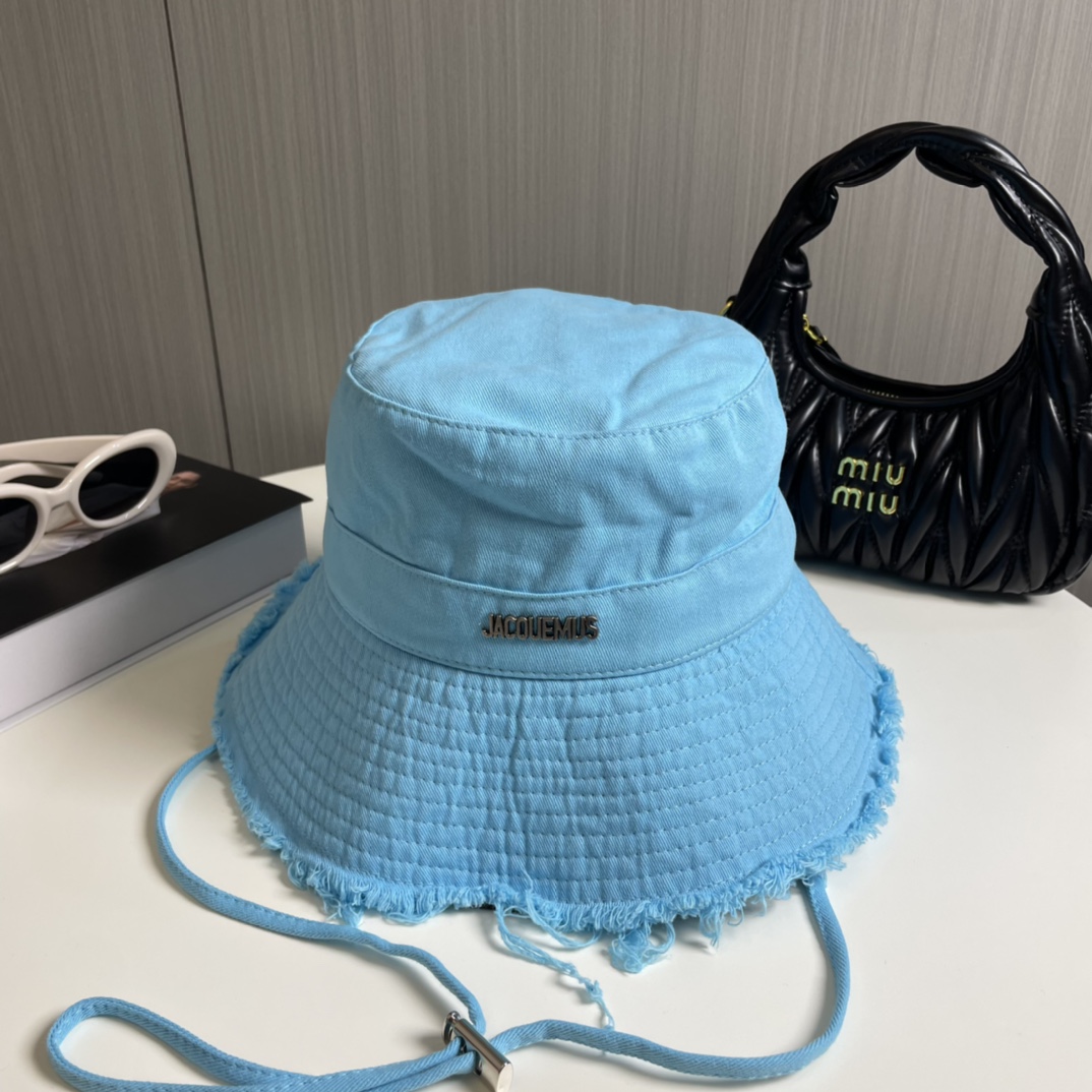 Styles & Where to Buy
 Jacquemus Luxury
 Hats Bucket Hat Summer Collection