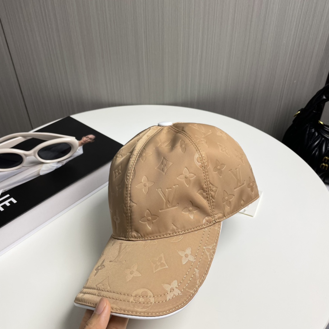 LV路易威登新款原单棒球帽1:1开模订制原版印花绸缎面料做工细致完美质量超赞基础头围56贴片可调节