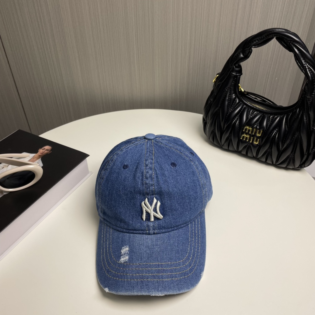 NO:209679,New NY products with dust bags - the quality of the counter, the details are perfect. New MLB splicing model. The official website has a new washing baseball cap, the purchasing version. The quality depends on the details!  Hat Straw Hat Fisherman Hat Baseball Hat, Hats, espadrilles, hats19860909配防尘袋 NY新品 ——专柜品质,细节就是完美 MLB拼接新款 官网步上新洗水棒球帽,代购版本 质量看细节好！帽子草帽渔夫帽棒球帽,帽子,espadrilles,hats,hat