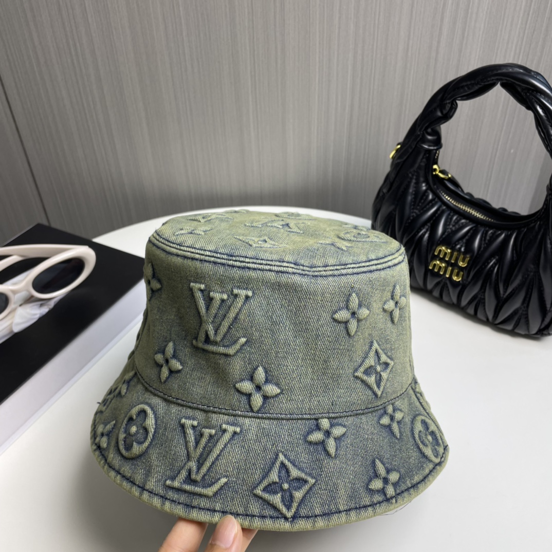 LV路易威登官网同步高版本新款牛仔渔夫帽火爆技术升级洗水牛仔风街头风十足更符合现在时尚小哥哥小姐姐的st