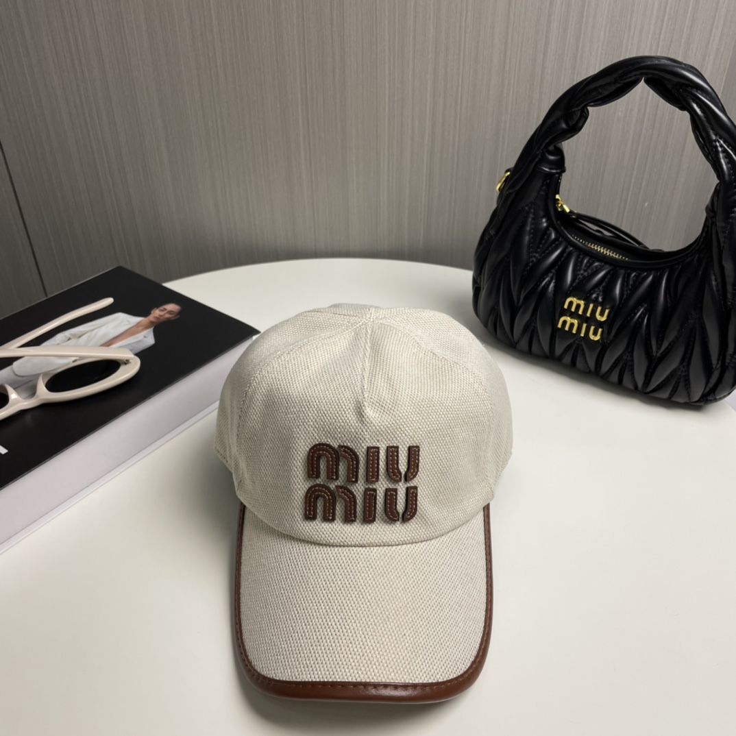 מכירת ישראל
 MiuMiu כובעים כובע בייסבול