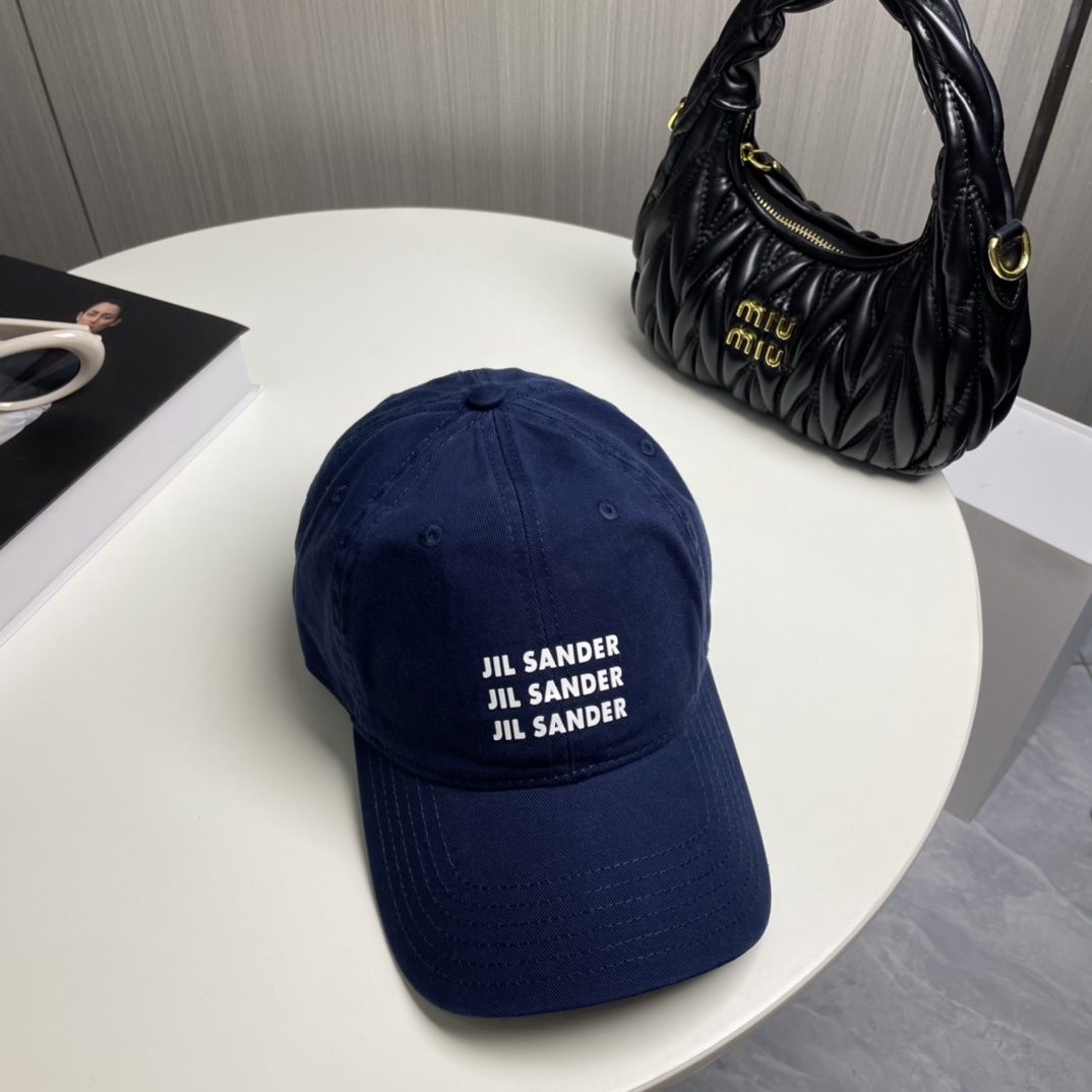 Minimalist Pure Cotton Baseball Cap by Jil Sander with Colored Eye Detail - 图片 5