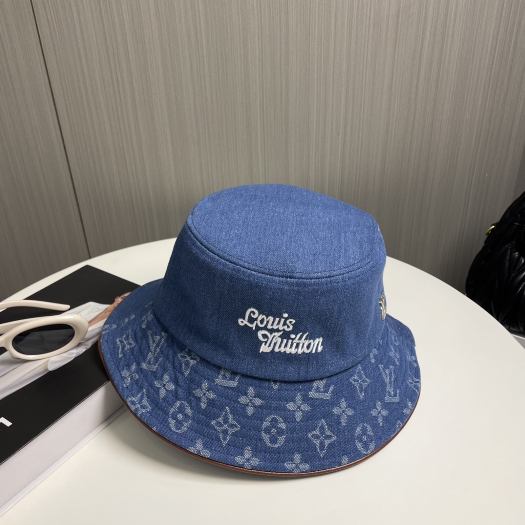 
🧢LV路易威登🧢 官网高版出货，刺绣字母渔夫帽，非常经典的经典，流行的复古美，四季可用，出门必备，非常