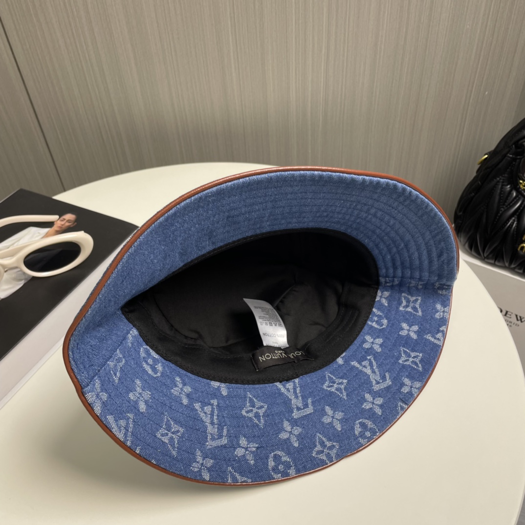 
🧢LV路易威登🧢 官网高版出货，刺绣字母渔夫帽，非常经典的经典，流行的复古美，四季可用，出门必备，非常