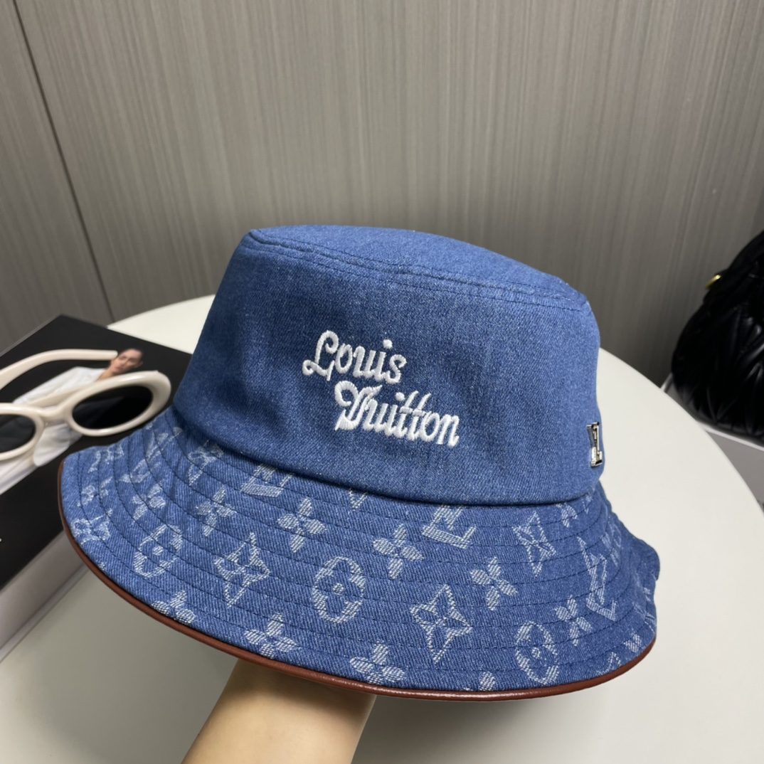 
🧢LV路易威登🧢 官网高版出货，刺绣字母渔夫帽，非常经典的经典，流行的复古美，四季可用，出门必备，非常