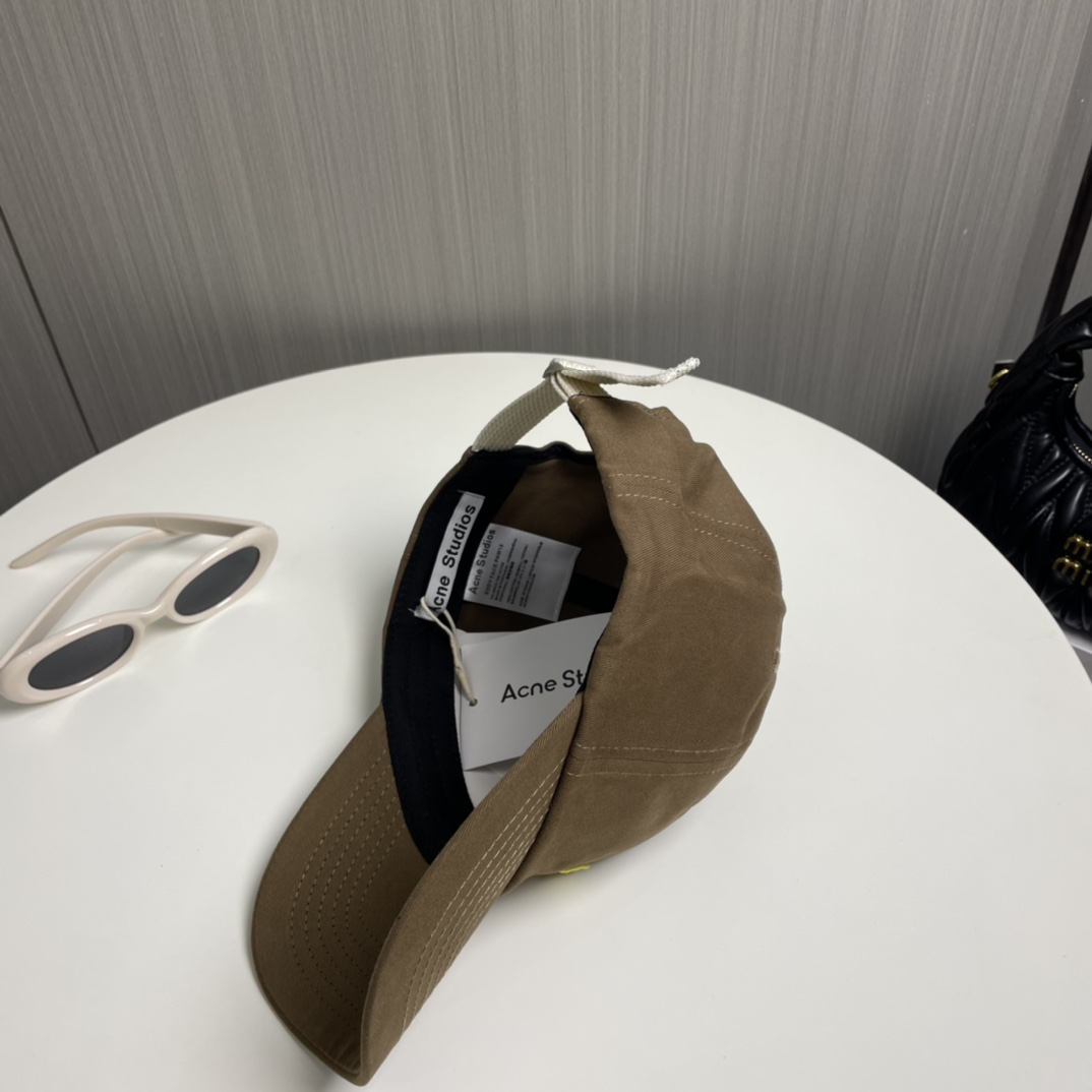 Fashionable Unisex Baseball Caps with Smiley Face Emblem - 图片 4
