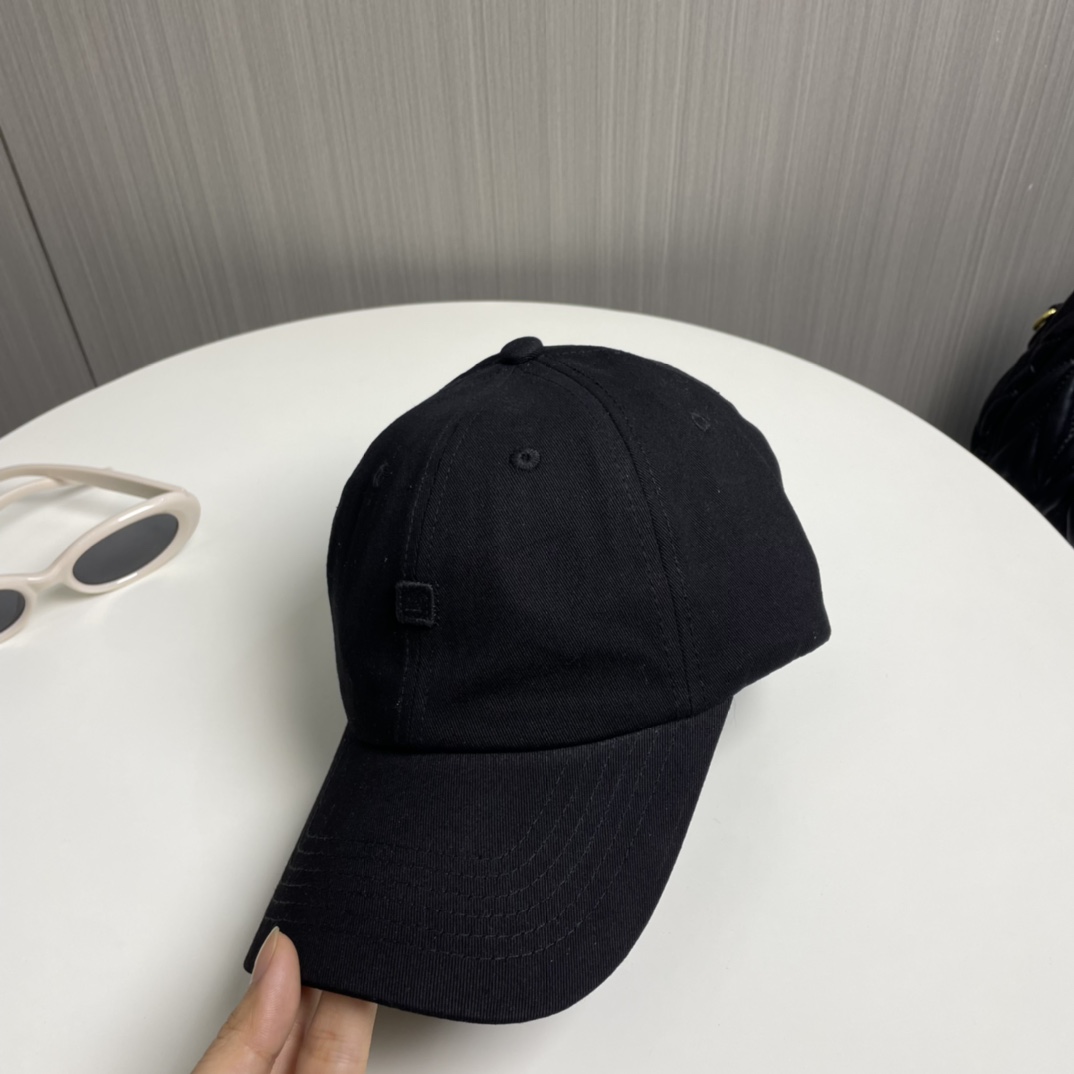 Acne Brand Baseball Caps: Fashionable, Functional, and Versatile for All. - 图片 2