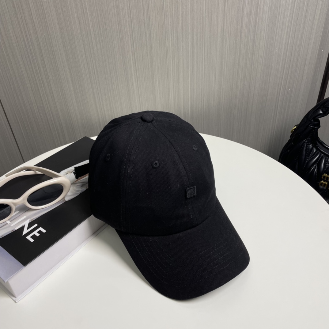 Acne Brand Baseball Caps: Fashionable, Functional, and Versatile for All. - 图片 8