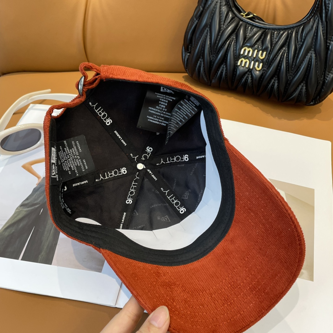YSL St. Roland Baseball Cap: Simple Leisure Style with Fine Embroidery - 图片 3