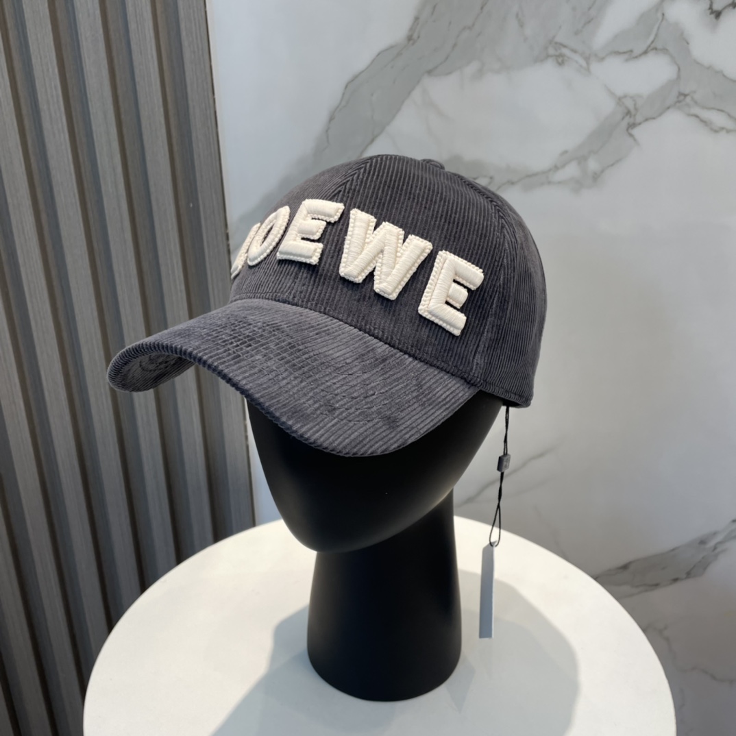 Loewe Sombreros Gorras En venta en línea
 Universal para hombres y mujeres Pana