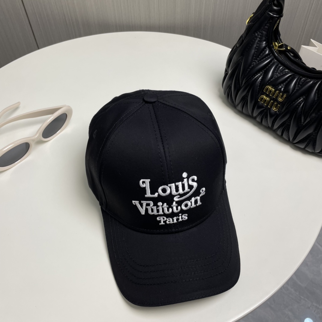  【LOUIS VUITTON】路易威登🌸官网同步上线🎊 韩版新款英伦风定制款11原单品质 男女通用棒球