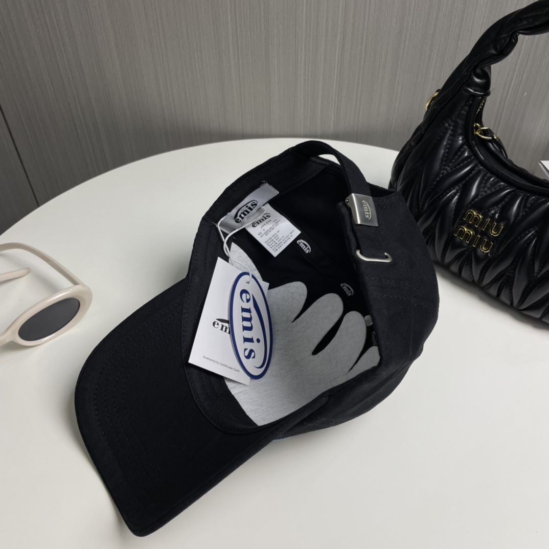 Trendy Korean Baseball Cap: Magic Power of Style Appeal and Popularity - 图片 4