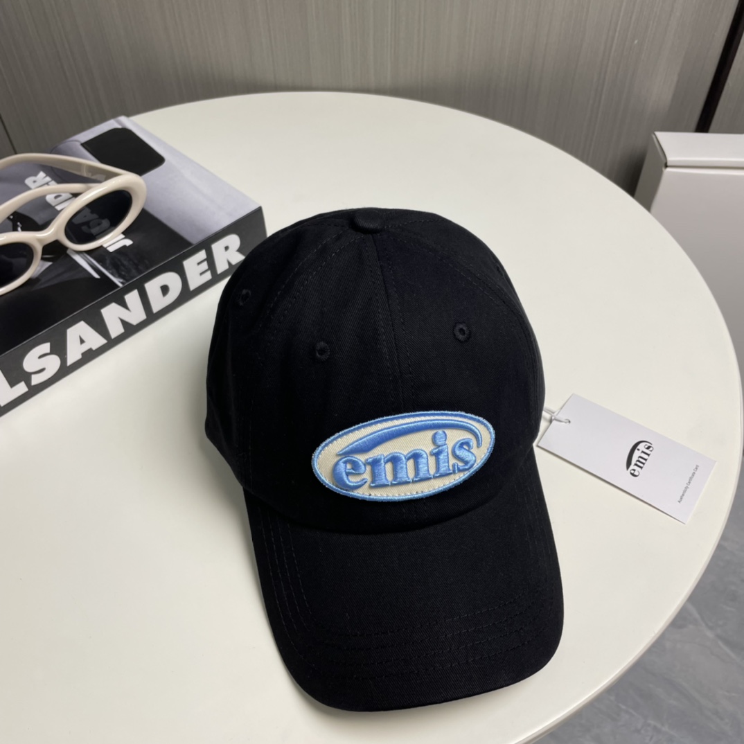 Trendy Korean Baseball Cap: Magic Power of Style Appeal and Popularity - 图片 5