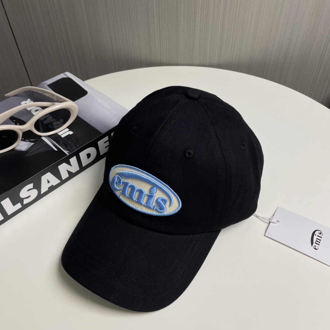 Trendy Korean Baseball Cap: Magic Power of Style Appeal and Popularity - 图片 6
