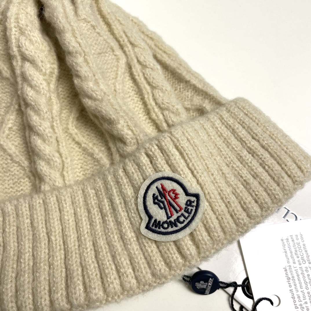Moncler Classic Knit Wool Beanie - Comprehensive 7