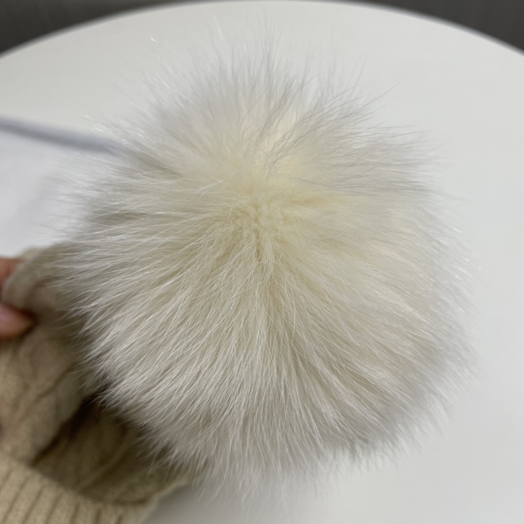 Moncler Classic Knit Wool Beanie - Comprehensive 6
