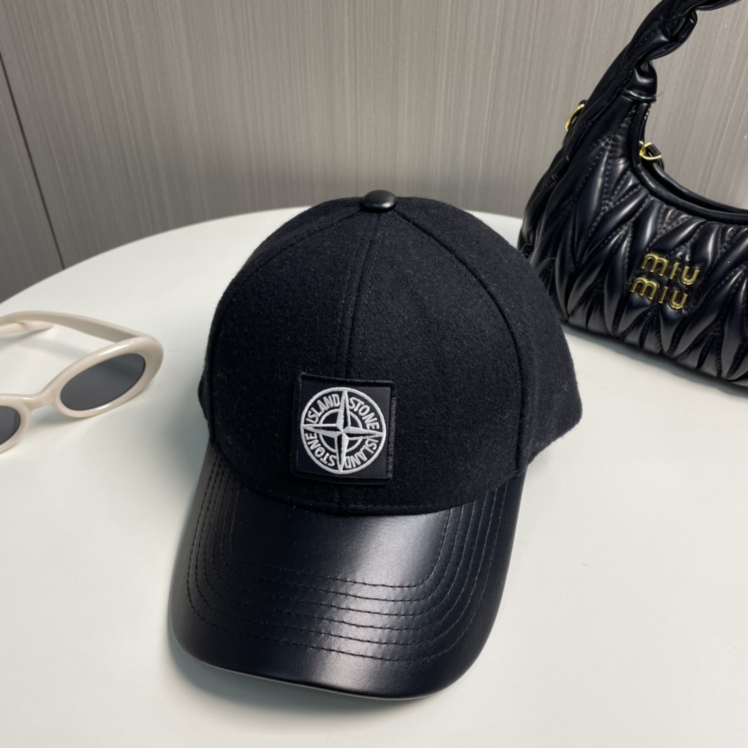 Stoneste’s Stylish Wool Cap: Young Fashion People Embrace Color Systems for Fall/Winter - 图片 9