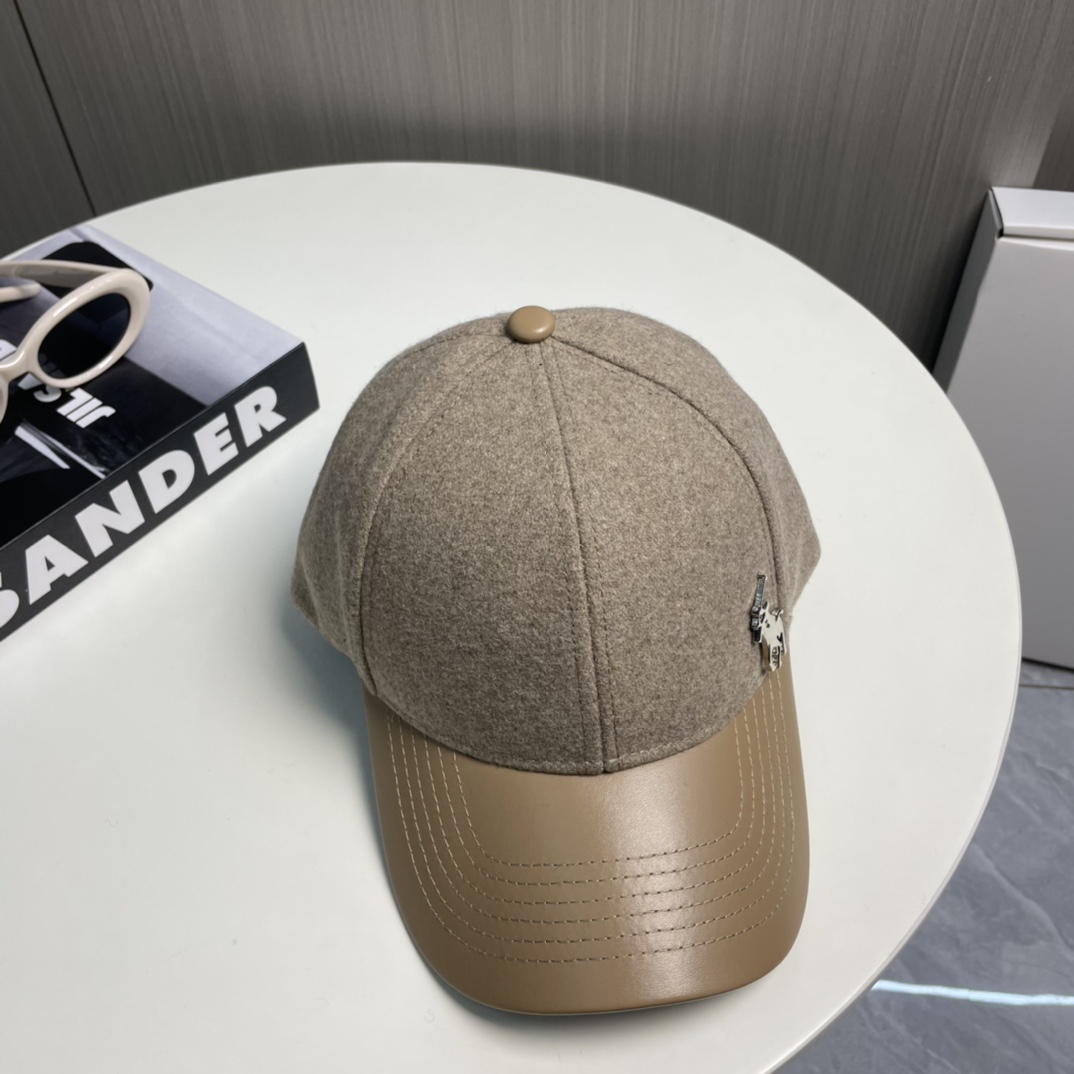 Trendy Wool Cap for Fall: Paulpolo’s Stylish Colorful Collection with 3D Letters - 图片 5