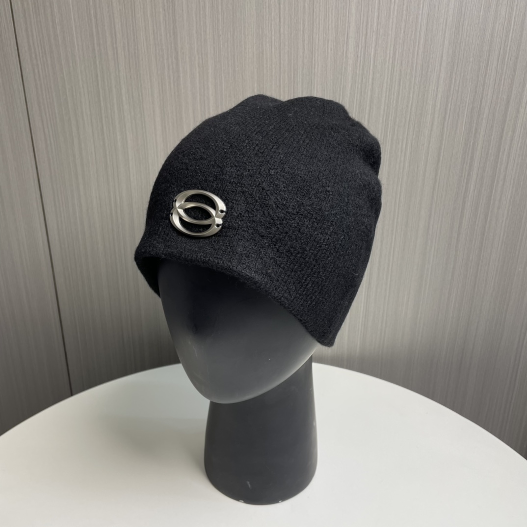 NO:216861,Balenciaga new knitted hat!  Xiaohongshu is a hot-selling hit product!  Dress up cool!  Men and women are the same style, fashionable and fashionable texture, the best products for warmth in autumn and winter, hurry up and order, run-time hat, fisherman hat, baseball hat, knit hat, hat, balenciaga, espadrilles, hats19860909巴黎世家新款针织帽！小红书热卖爆款！穿搭神气！男女同款,时尚流行质感一流,秋冬保暖最佳名品,赶紧订购哦,跑量款帽子渔夫帽棒球帽针织帽,帽子,balenciaga,espadrilles,hats,hat