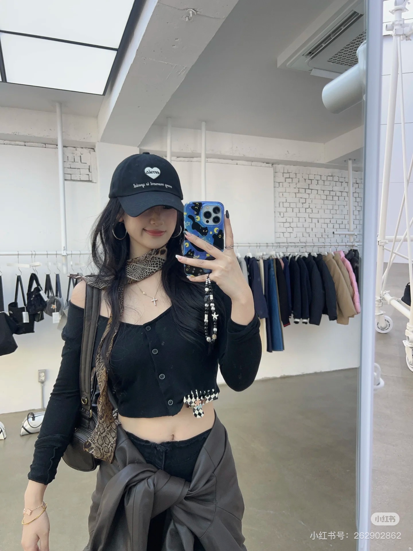 Trendy Korean Baseball Cap: Irresistible Magic Power for All Fashion Enthusiasts