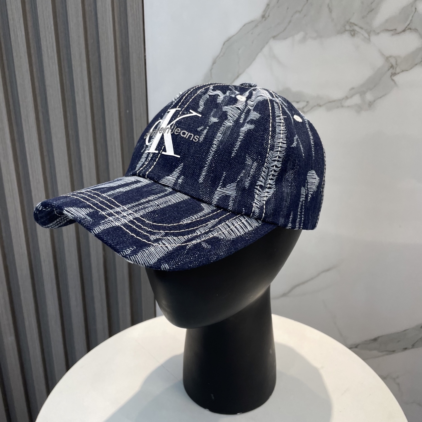 New Series of Water-Washing Cowboys: Refreshing Fashion with P80 Clothing