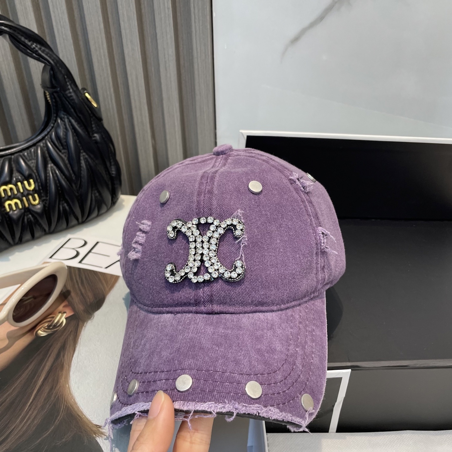 【CELINE赛琳】2025新款重设计款棒球帽,新款出货,大牌款超好搭配,赶紧入手!