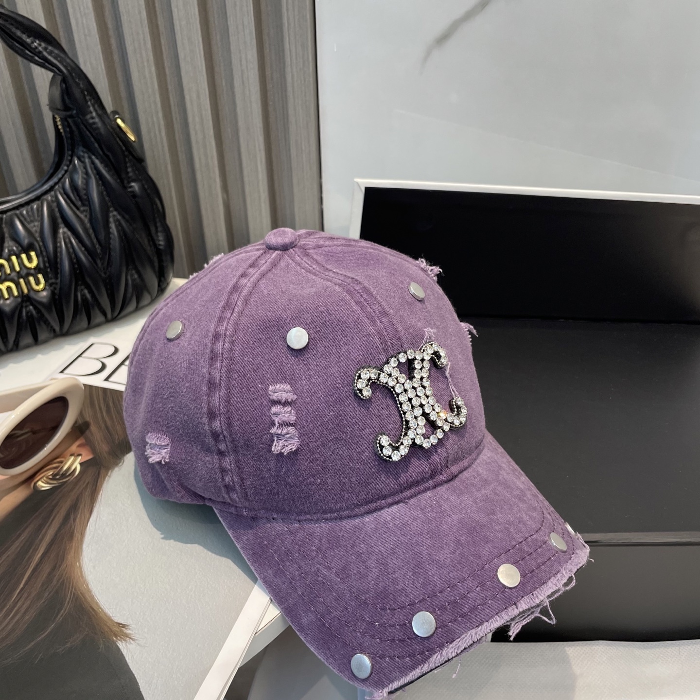 【CELINE赛琳】2025新款重设计款棒球帽,新款出货,大牌款超好搭配,赶紧入手!