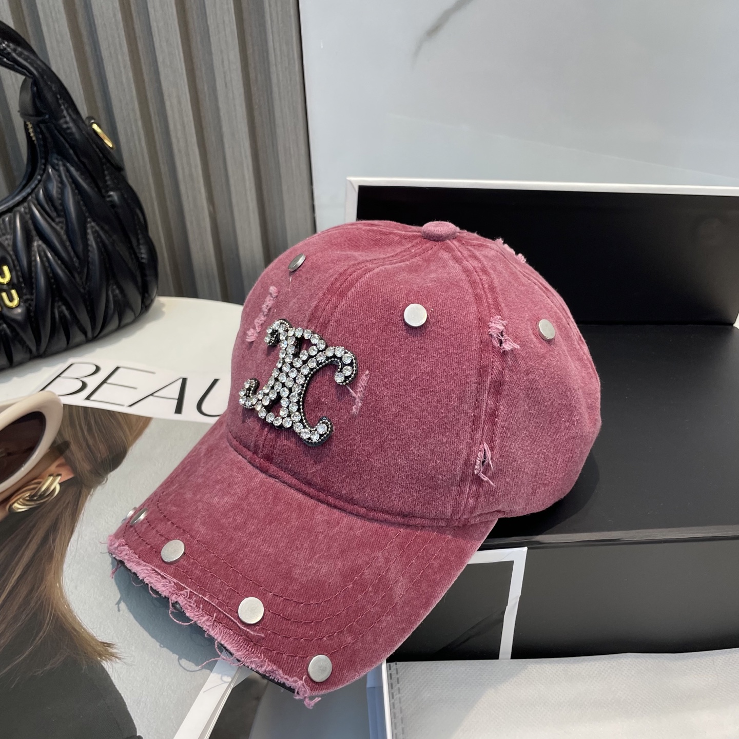 【CELINE赛琳】2025新款重设计款棒球帽，新款出货，大牌款超好搭配，赶紧入手！