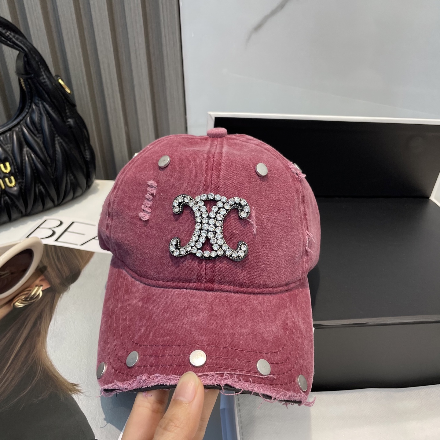 【CELINE赛琳】2025新款重设计款棒球帽，新款出货，大牌款超好搭配，赶紧入手！