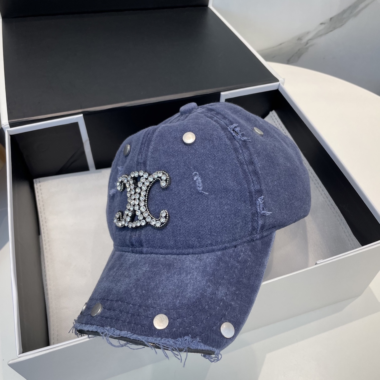 【CELINE赛琳】2025新款重设计款棒球帽，新款出货，大牌款超好搭配，赶紧入手！