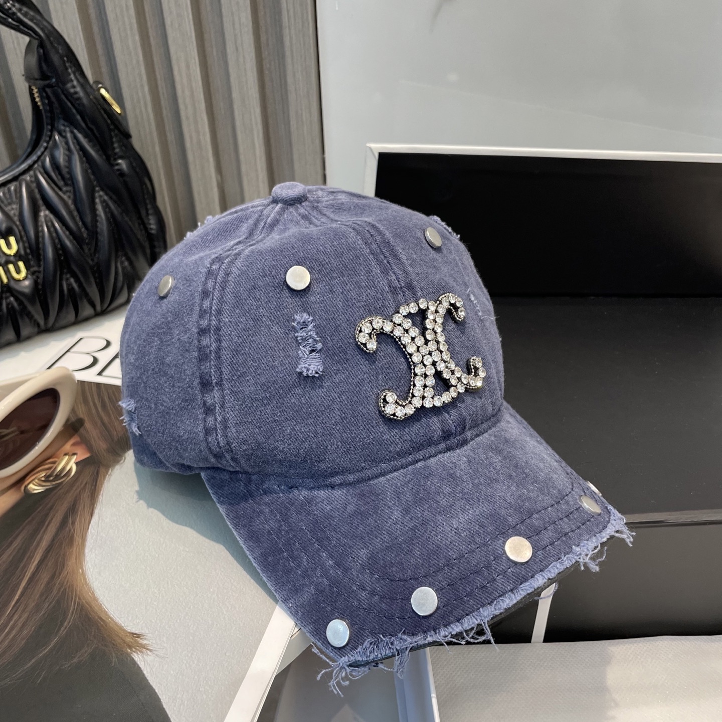 【CELINE赛琳】2025新款重设计款棒球帽，新款出货，大牌款超好搭配，赶紧入手！