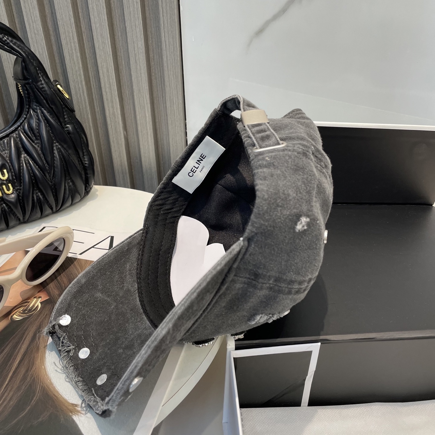 【CELINE赛琳】2025新款重设计款棒球帽，新款出货，大牌款超好搭配，赶紧入手！