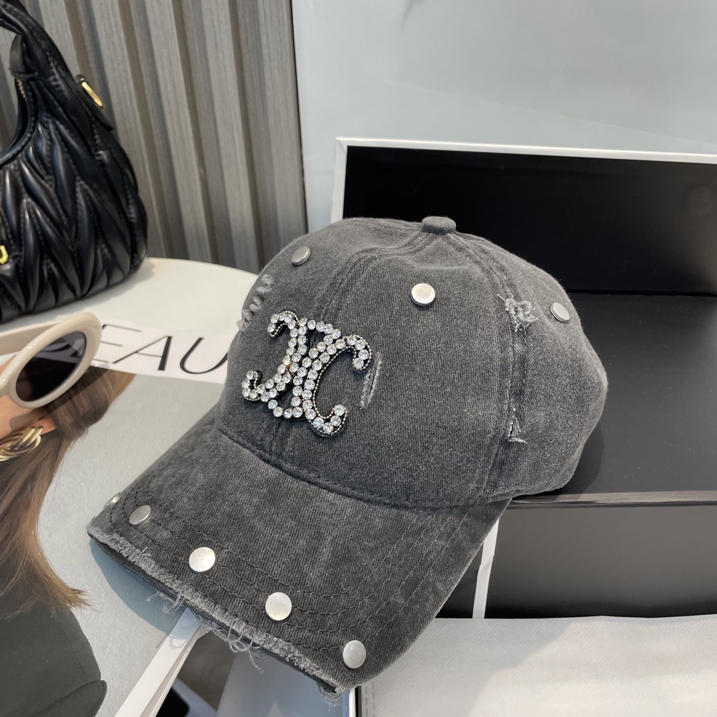 【CELINE赛琳】2025新款重设计款棒球帽，新款出货，大牌款超好搭配，赶紧入手！