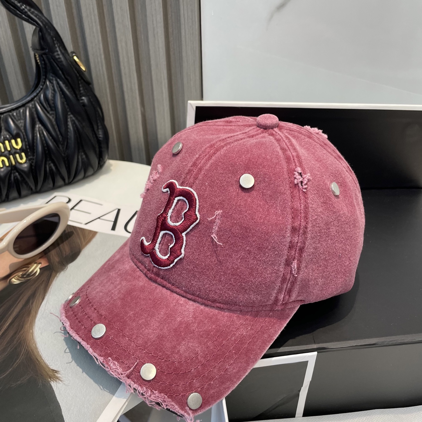 MLB 2025: Redesigned Baseball Cap Unveiled, Big Money Success Spurs Innovation - 图片 6