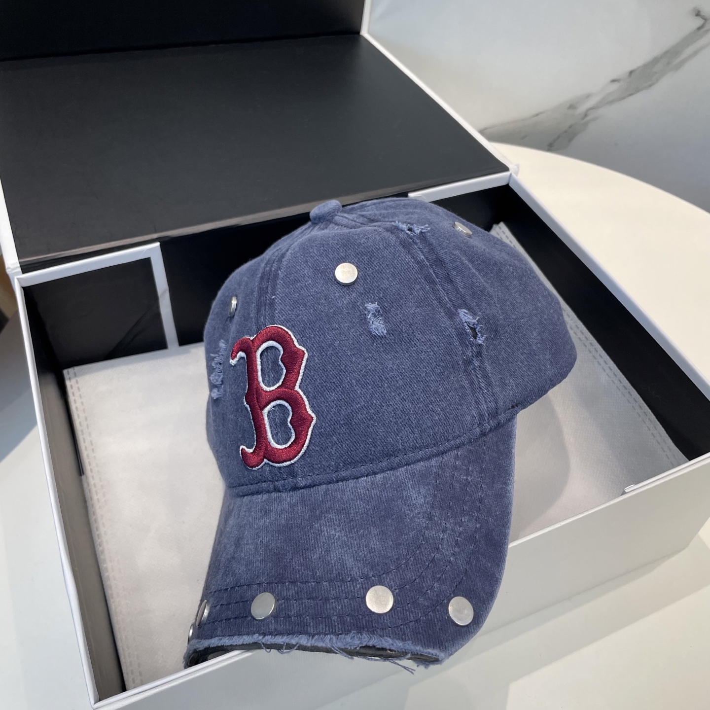 MLB 2025: Re-Engineered Baseball Cap Unveiled, Big Money Success Spurs Innovation - 图片 2