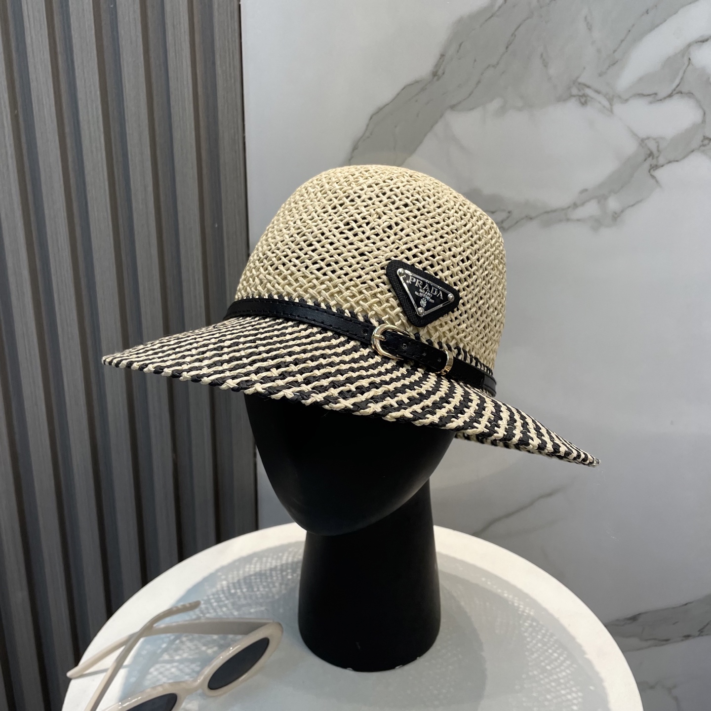  PRADA普拉达 草帽，名媛风盆帽，高级细草制作，高端定制，头围57cm