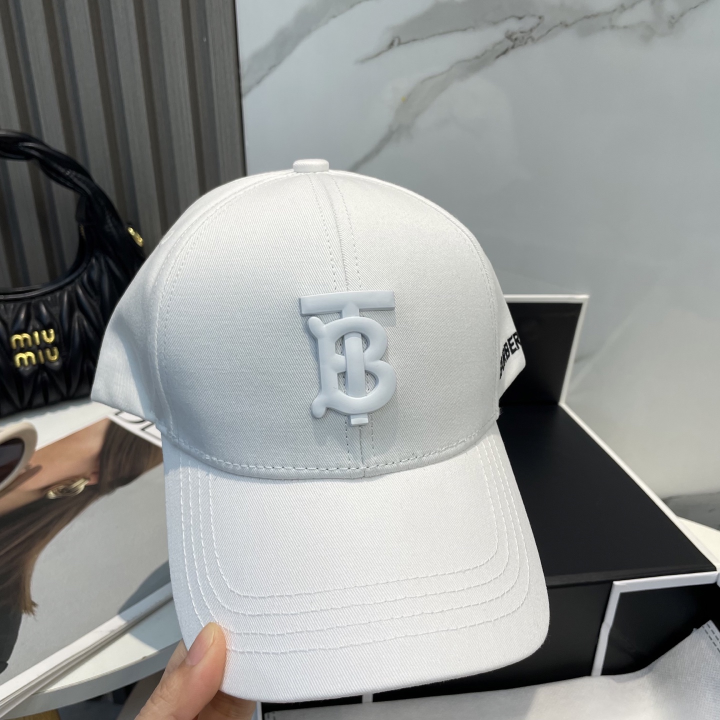 [Burberry Hats]Equipped with dust bagBurberry original baseball cap Hot-sal
