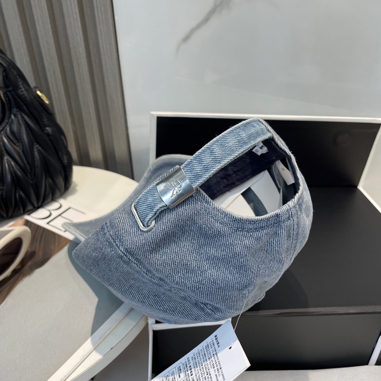 经典款，Calvin Klein，CK刺绣logo棒球帽 请认准高端品质市场唯一对版，小红书推荐，时尚百
