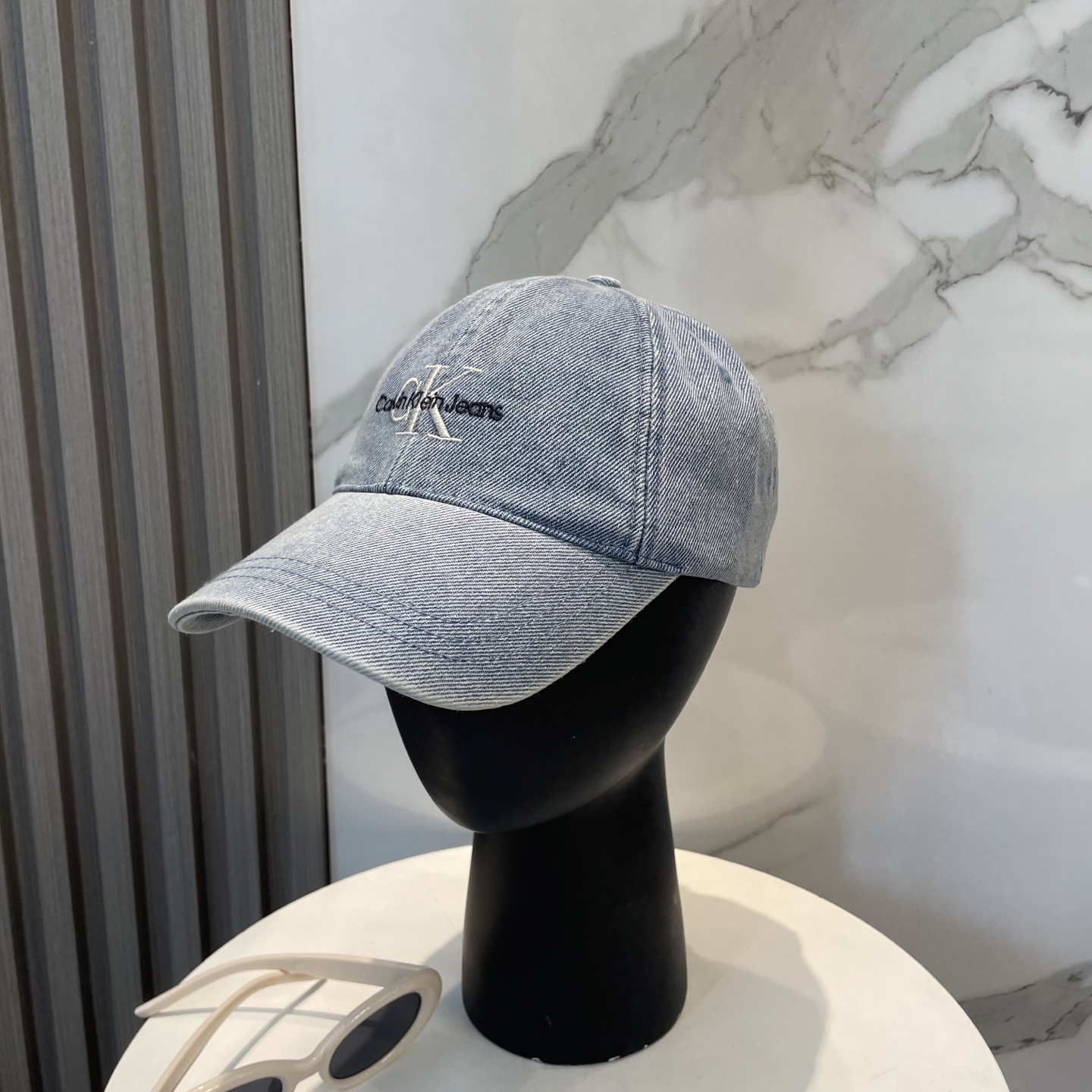 经典款，Calvin Klein，CK刺绣logo棒球帽 请认准高端品质市场唯一对版，小红书推荐，时尚百