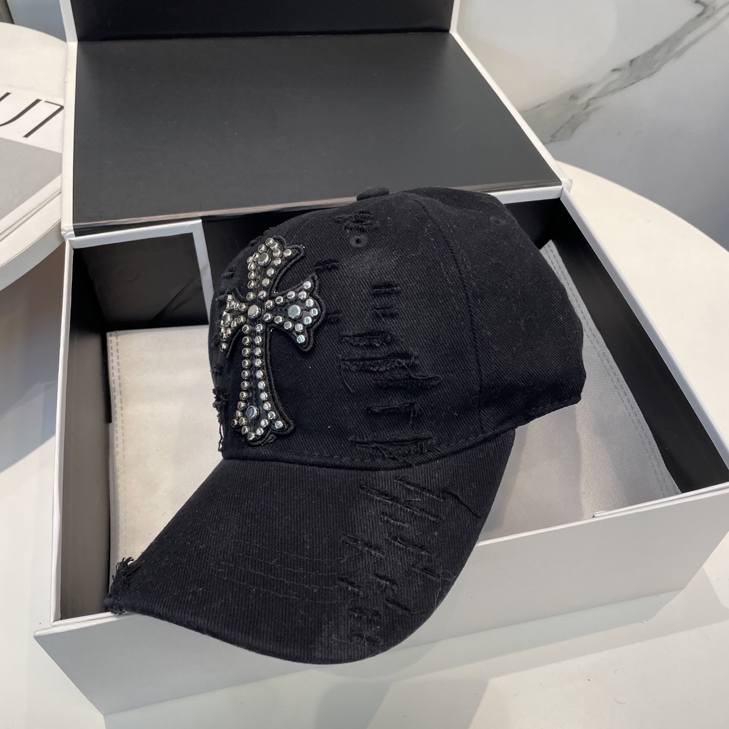 [Chrome Hearts Hats]Personalized fashion classic cross logo Leisure brings a c