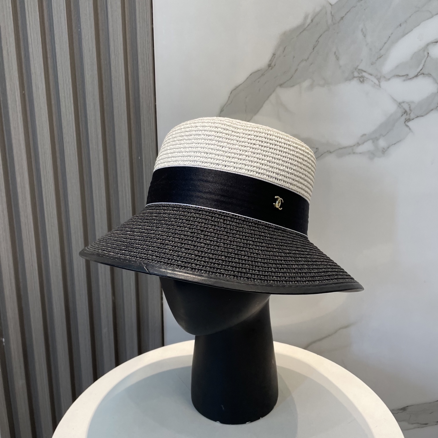 
香奈儿CHANEL2025新款草帽，高级定制，名媛风，细节待上，夏季防晒防紫外线，出行必备，百搭好看
