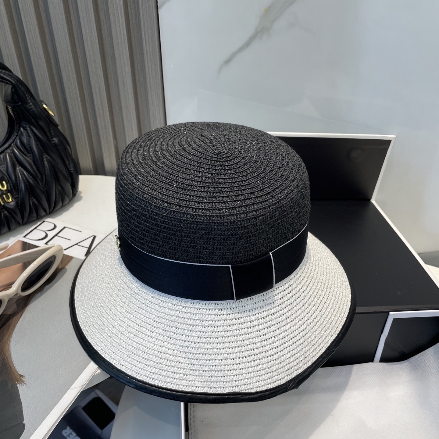 
香奈儿CHANEL2025新款草帽，高级定制，名媛风，细节待上，夏季防晒防紫外线，出行必备，百搭好看