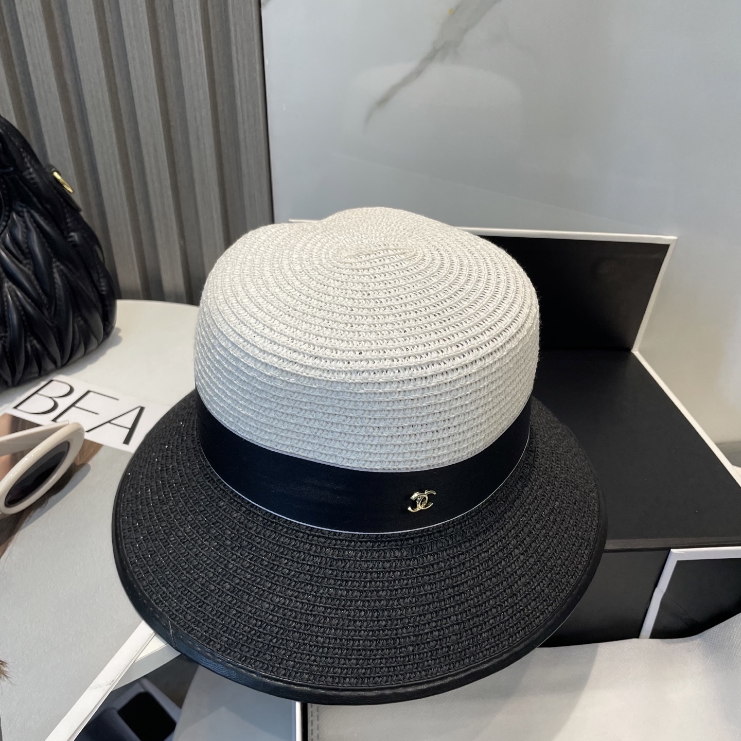 
香奈儿CHANEL2025新款草帽，高级定制，名媛风，细节待上，夏季防晒防紫外线，出行必备，百搭好看