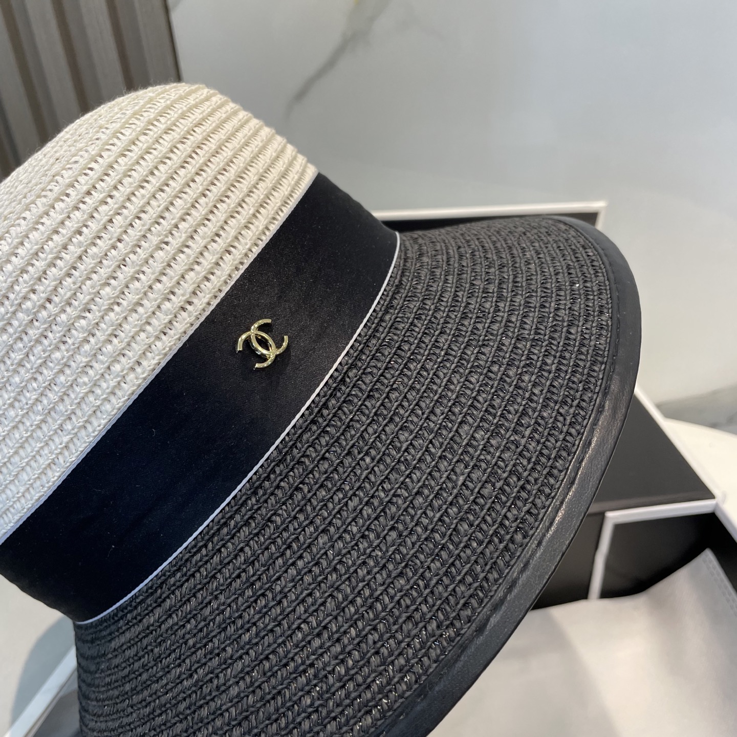 
香奈儿CHANEL2025新款草帽，高级定制，名媛风，细节待上，夏季防晒防紫外线，出行必备，百搭好看